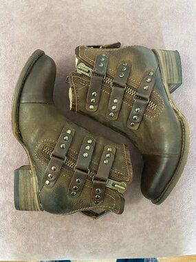 Freebird Grecko Brown Ankle Boot - Size 7